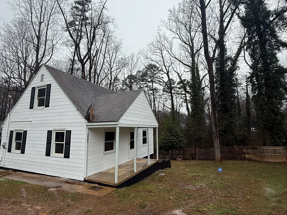 1003 William Dr