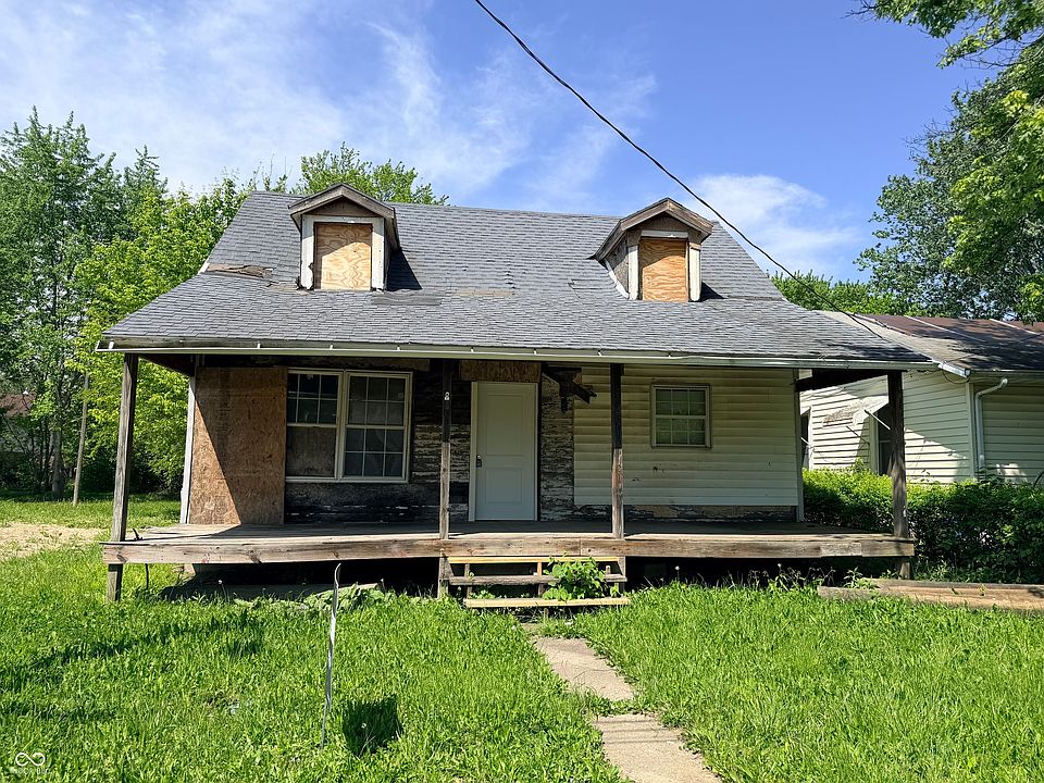 1st image of 1015 S 24th St