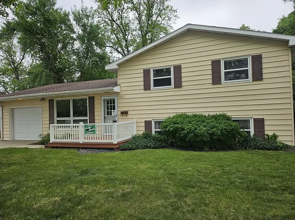 504 11th St N, Breckenridge, MN 56520