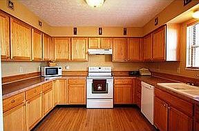 5th image of 3033 Shady Knoll Ln