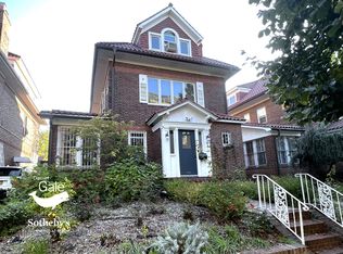 6914 Dartmouth St FLOOR 3, Forest Hills, NY 11375
