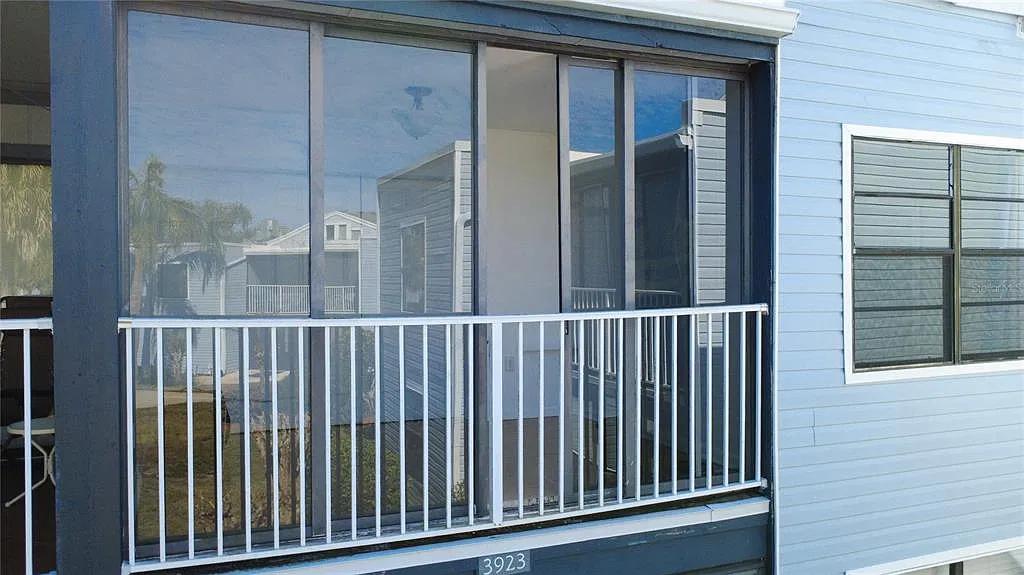 1 bed, 1.0 bath, 675 sqft, $1,395 — Photo 2