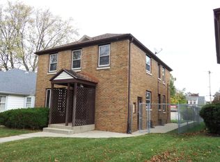4340 N 17th St, Milwaukee, WI 53209