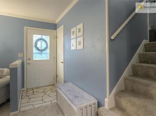 13223 Pennycross Rd, Lenexa, KS 66215