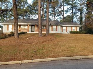 3380 Luxembourg Cir, Decatur, GA 30034