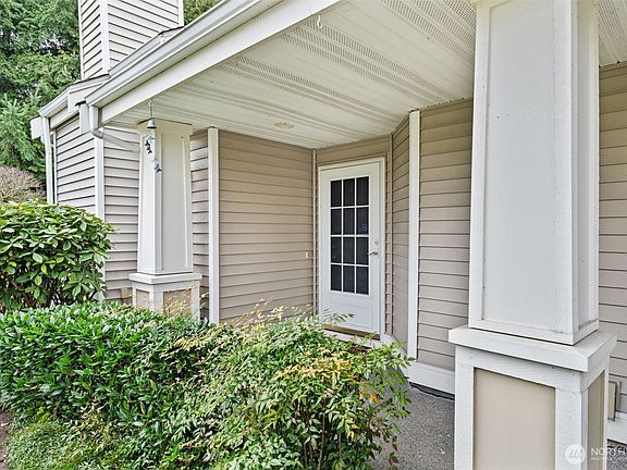 3rd image of 23211 56th Avenue S #13-1