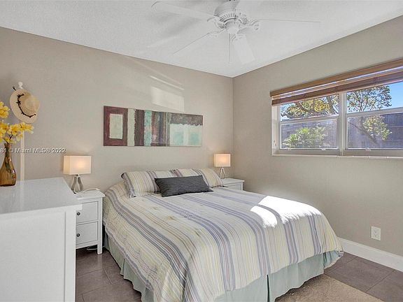 5th image of 3506 NW 49th Ave APT 402