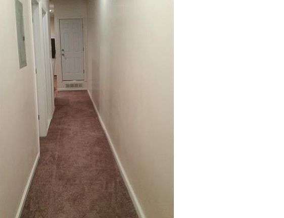 3rd image of 6014 Catharine St Floor 2