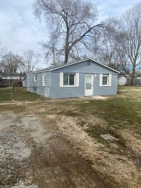 748 Glendale Dr photo 1