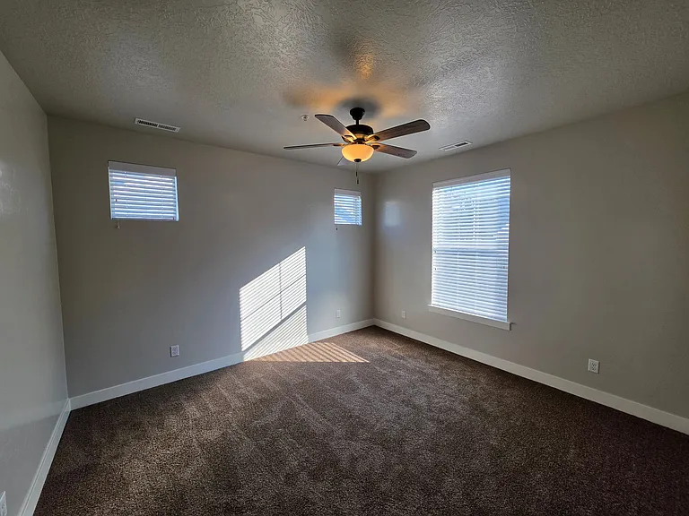 14452 S Selvig Way #203 — Photo 5