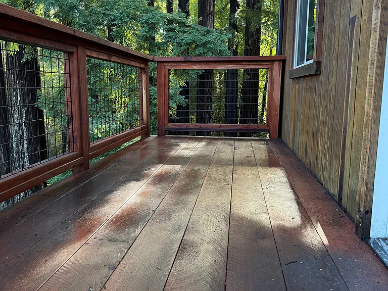 140 Holiday Ln — Photo 17