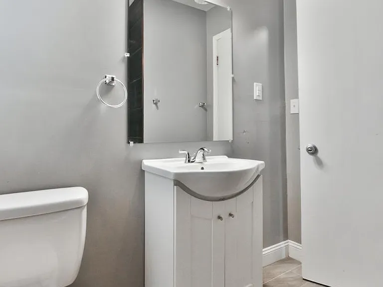 4817 S 48th St — Photo 13