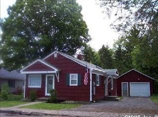 8 Burr St, Cazenovia, NY
