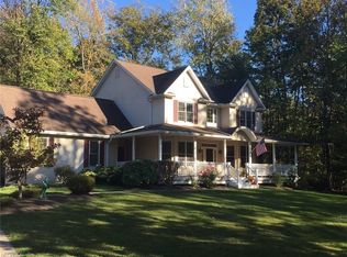 16181 Wake Robin Dr, Newbury, OH 44065