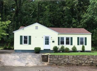 1006 Circle Way, South Charleston, WV 25309