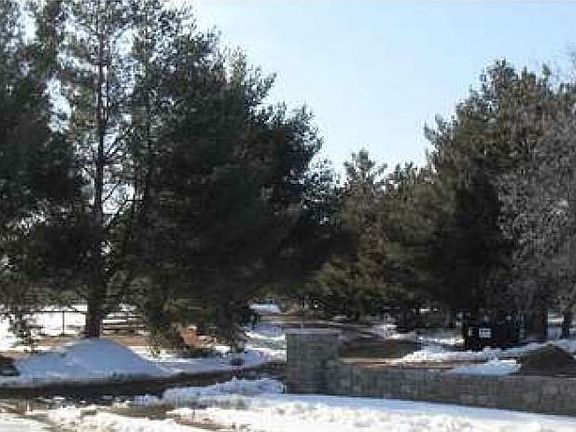 3rd image of 3120 Viking Blvd NE