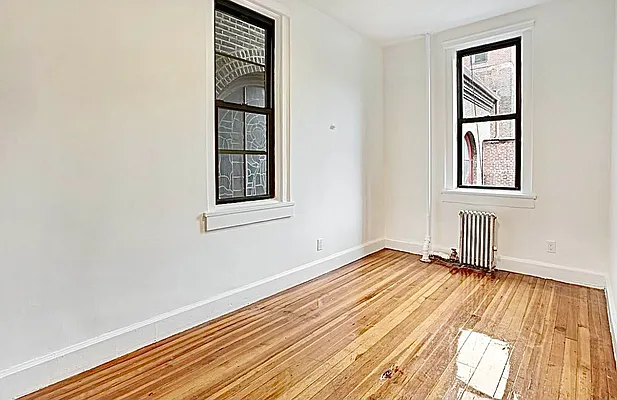 Rented by REAL New York | media 9