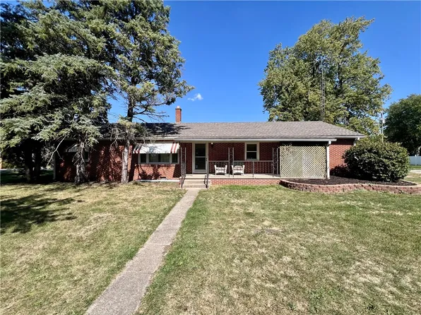 101 E Lincoln St, Sidell, IL 61876