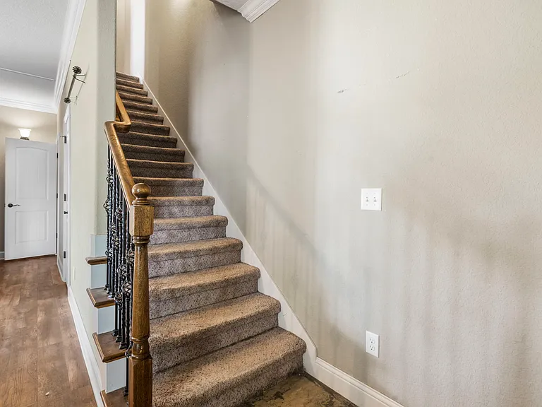 4263 W Marlowe Ln — Photo 11
