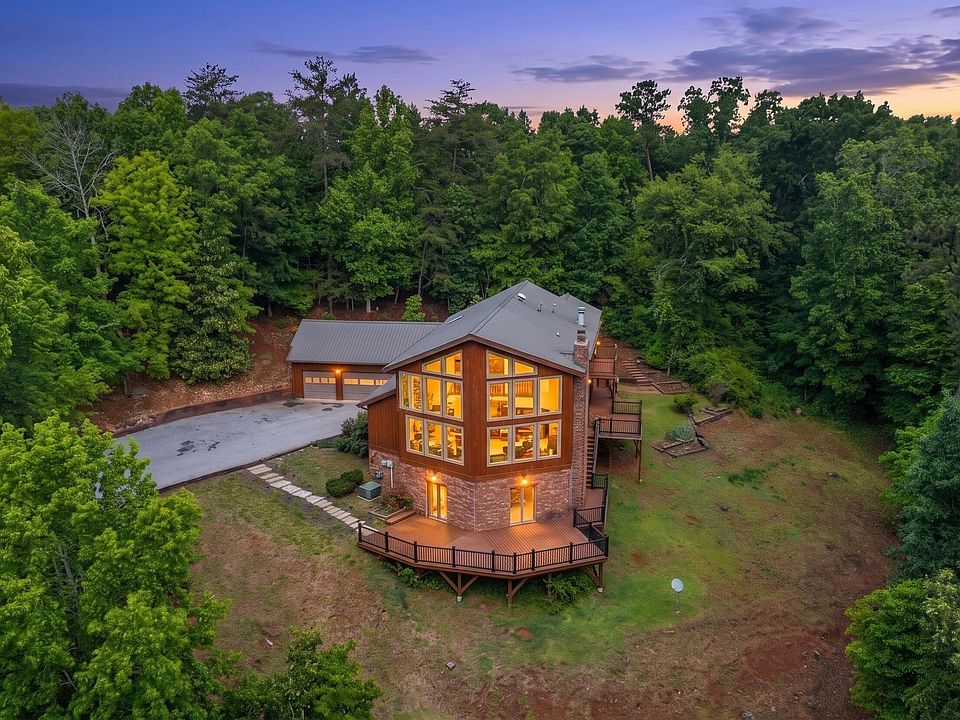 1st image of 826 Clearview Dr