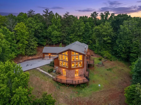 826 Clearview Dr, Ringgold, GA 30736