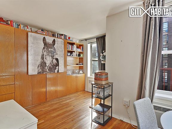 4th image of 22 W 14th St #6GS