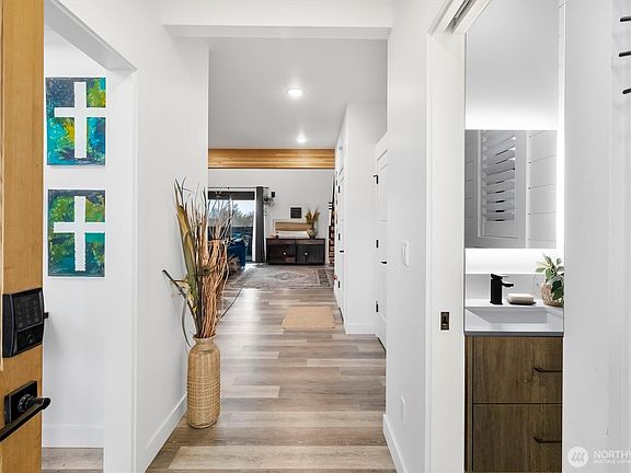 4th image of 212 Riverwalk Drive #1