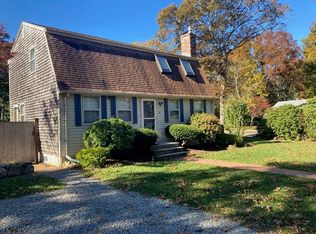 24 Ocean Ave, Buzzards Bay, MA 02532