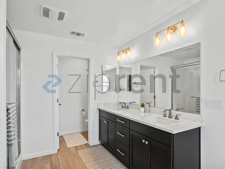 864 Bewick Dr #1 — Photo 22