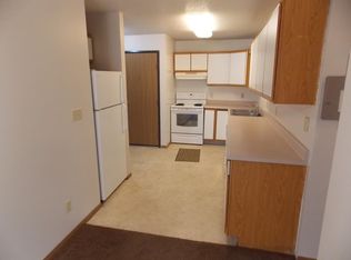 3403 E 28th St APT 4, Sioux Falls, SD 57103