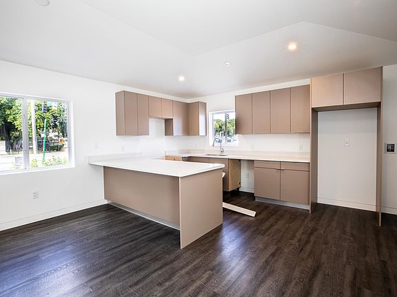 5th image of 1671 NW 37th Ave #1&2