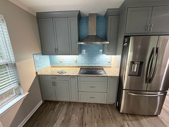 Kitchen/Stove