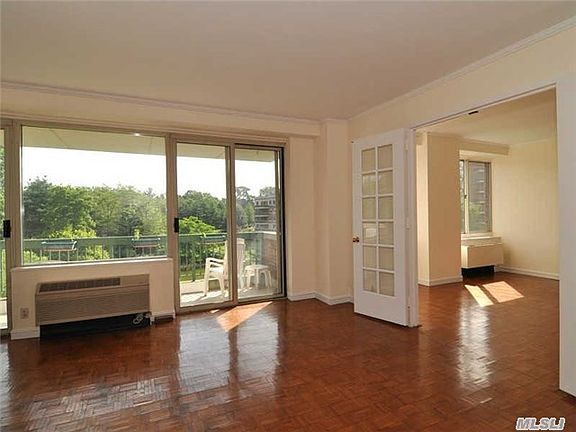 2nd image of 111 Cherry Valley Ave APT 423