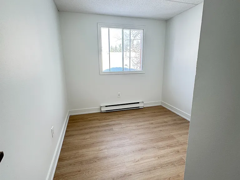 56 Donald St #305 — Photo 8