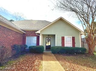 129 Southwood Dr, Canton, MS 39046