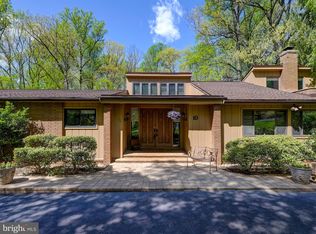 10 Bridlewood Ct, Owings Mills, MD 21117