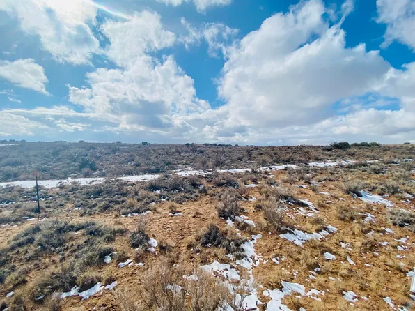 5105 Hummell Rd NE, Rio Rancho, NM 87144