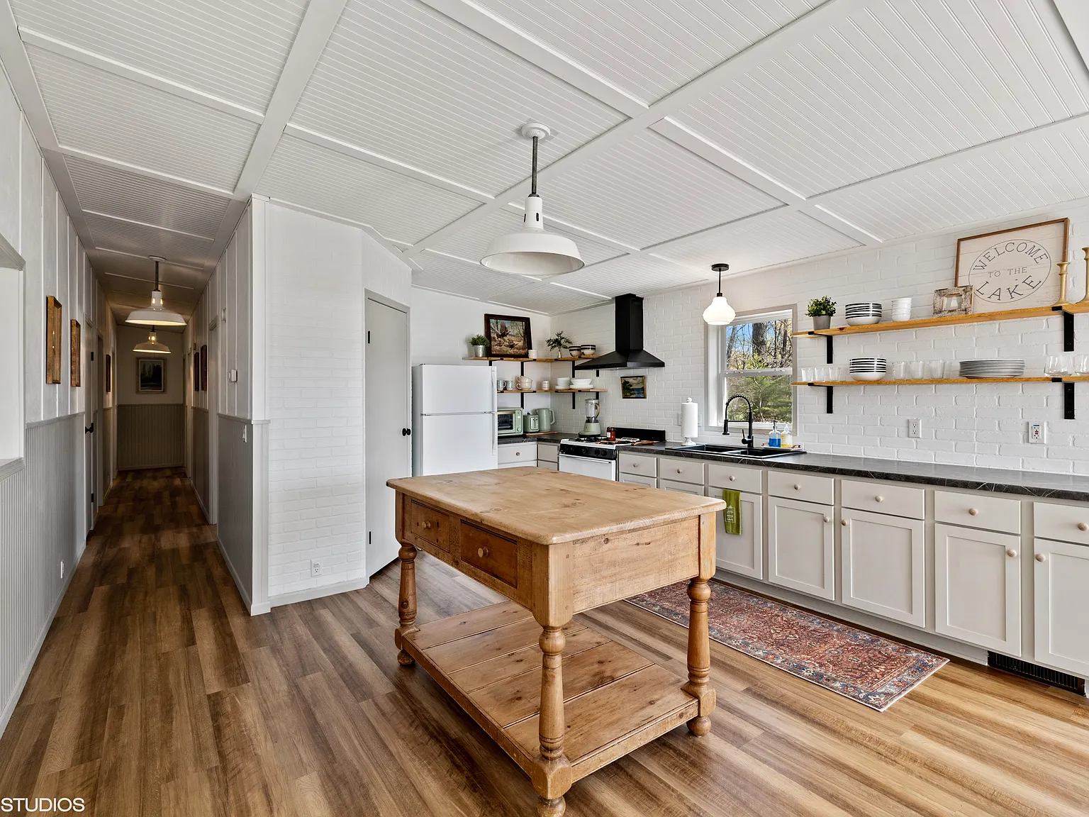 3 bed, 1800 sqft, $1,675 — Photo 3