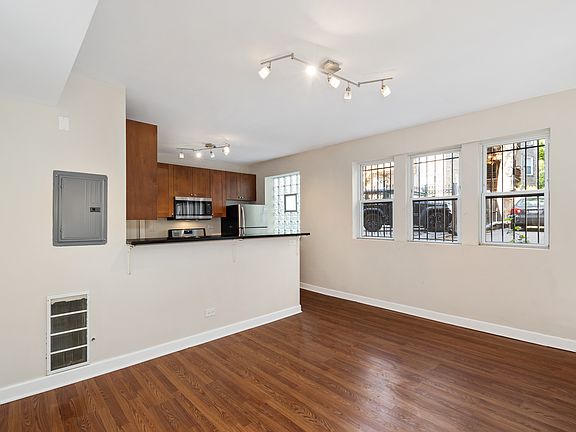 4th image of 2040 N Spaulding Ave #Gn