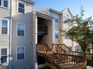 6 Fallen Tree Ct #6D, Halethorpe, MD 21227