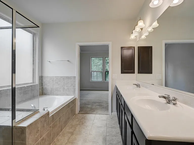 16617 Conner Creek Ln — Photo 16
