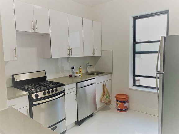 2nd image of 31-20 32nd St #3C