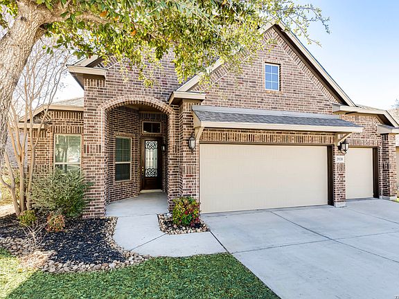 2nd image of 3938 Gran Heights