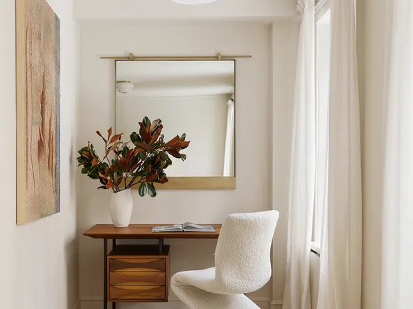 125 West 11th Street image 9 of 24