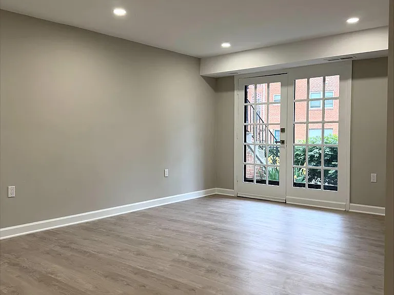5931 Quantrell Ave #101 — Photo 2