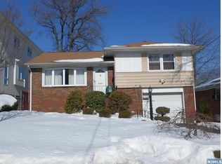 21 Mercer Ave, Englewood Cliffs, NJ 07632