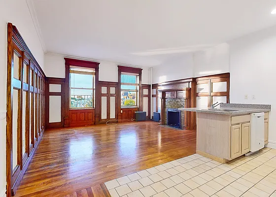 Rented by (Legacy) Tri Hill Realty Group LLC | media 6