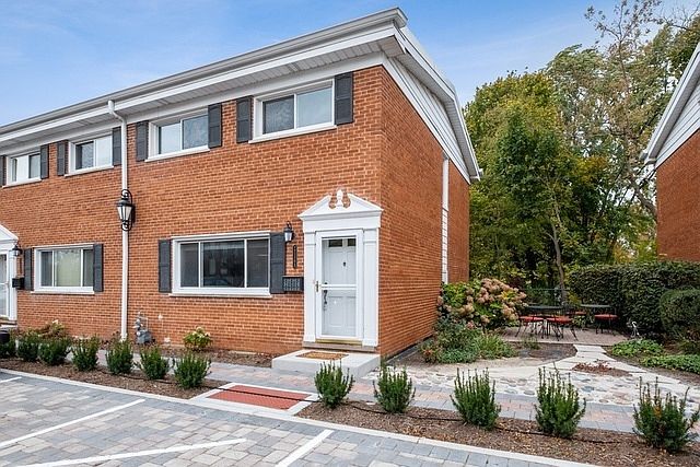 1st image of 2116 Saint Johns Ave