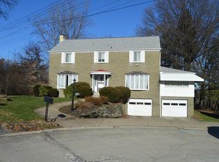 2604 Saybrook Dr, Pittsburgh, PA 15235