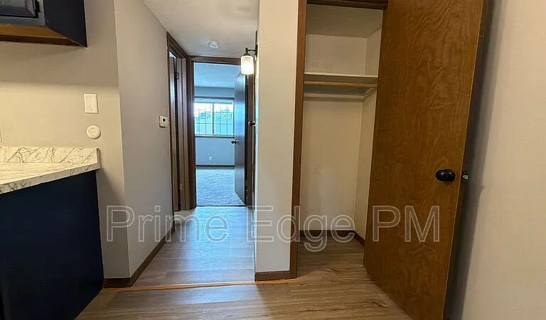 1109 N 28th St #6 — Photo 6